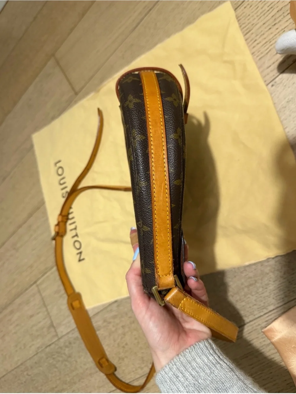 Louis Vuitton Chantelly GM